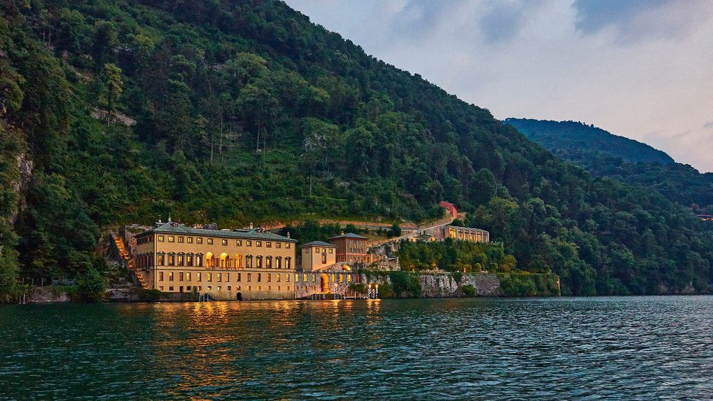 Villa Pliniana lake Como exclusive venue