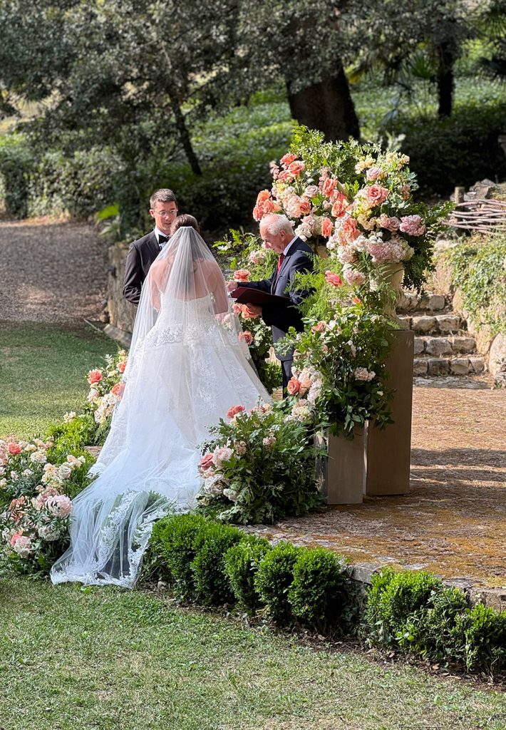 Symbolic blessing at Villa Monaciano Siena